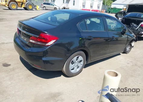 2015 Honda Civic Lx z USA, uszkodzony, nr VIN 19XFB2F52FE222056